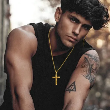 Collier Croix Jésus Urne Funéraire 