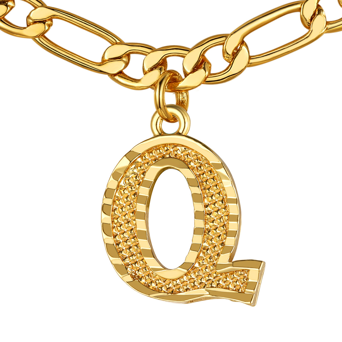 Collier Initiale Plaqué Or 14K avec Chaîne Figaro Q