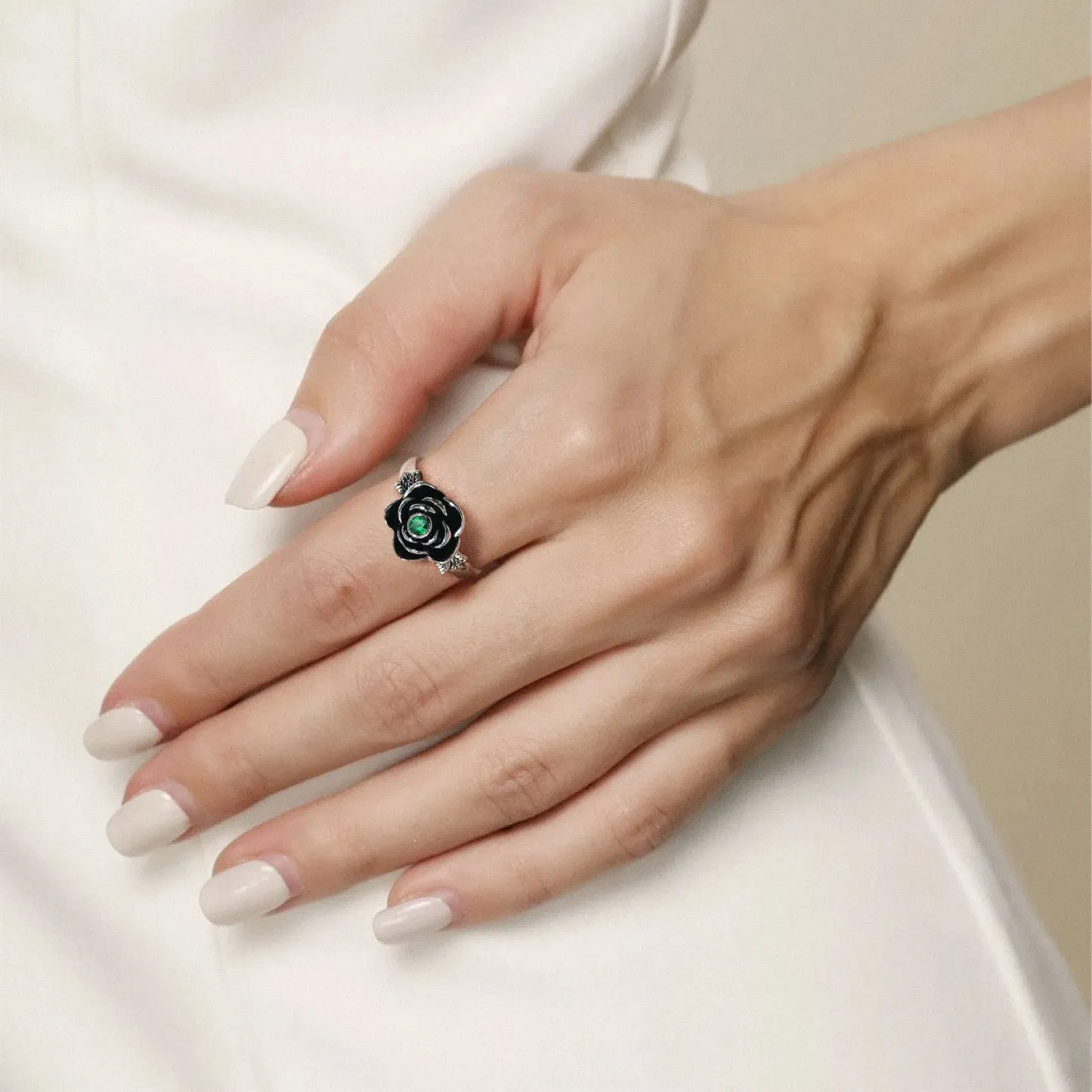 Bague Urne Rose avec Pierre de Naissance pour Cendres