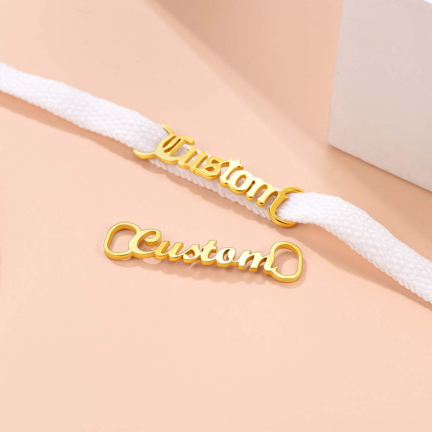 Boucle de Lacet Personnalisée avec Nom (Lot de 2) Scène Or