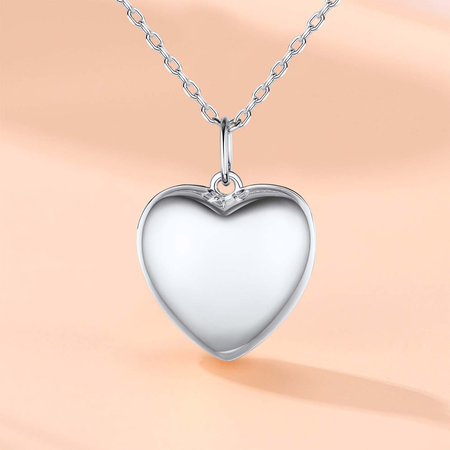 Collier Médaillon Cœur Gravé avec 2 Photos pour Femmes  Scène