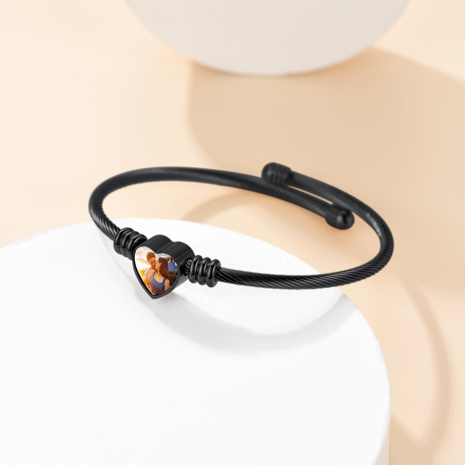 Bracelet Manchette Cœur Personnalisé avec Photo pour Femme