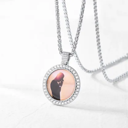 Collier Rond Personnalisé avec Photo et Gravure Scène Argenté