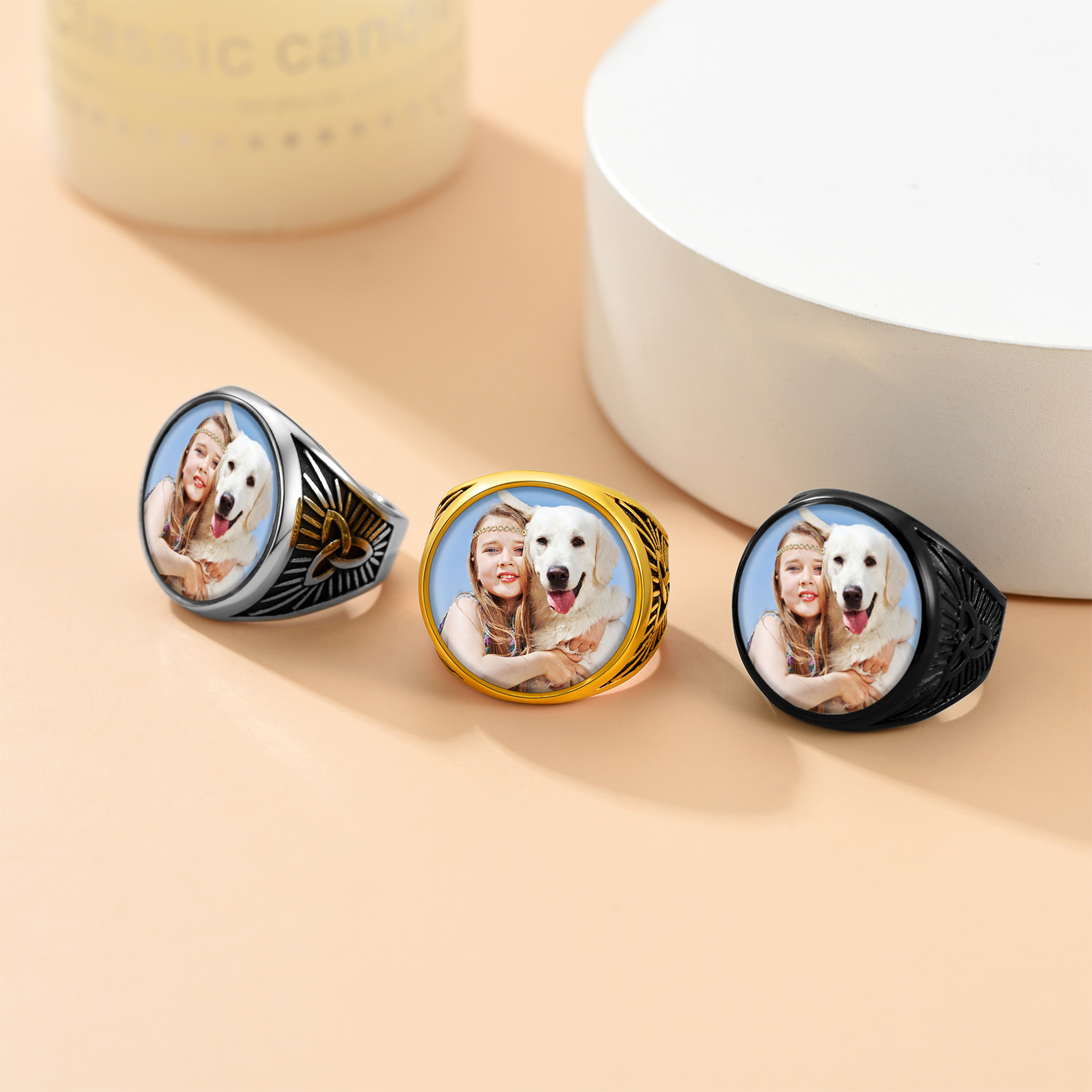 Bague Sceau Ronde Personnalisée en Nœud Celtique avec Photo pour Hommes Collection