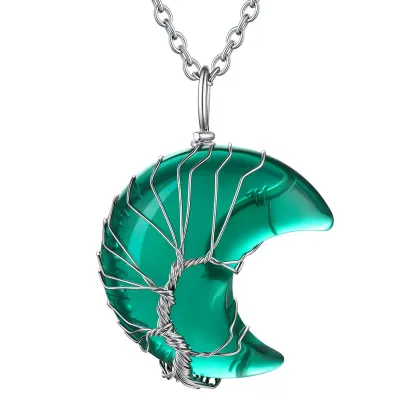 Collier Pendentif Cristal de Naissance en Forme de Croissant 5