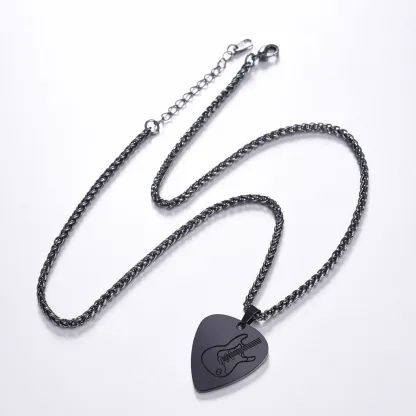 Collier Médaillon Pick de Guitare Personnalisé Noir Scène 
