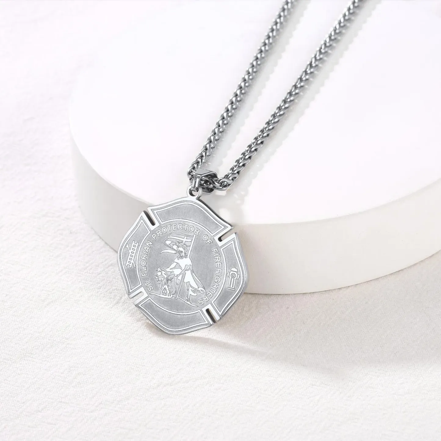 Collier Gravée Saint Florian pour Pompier pour Homme