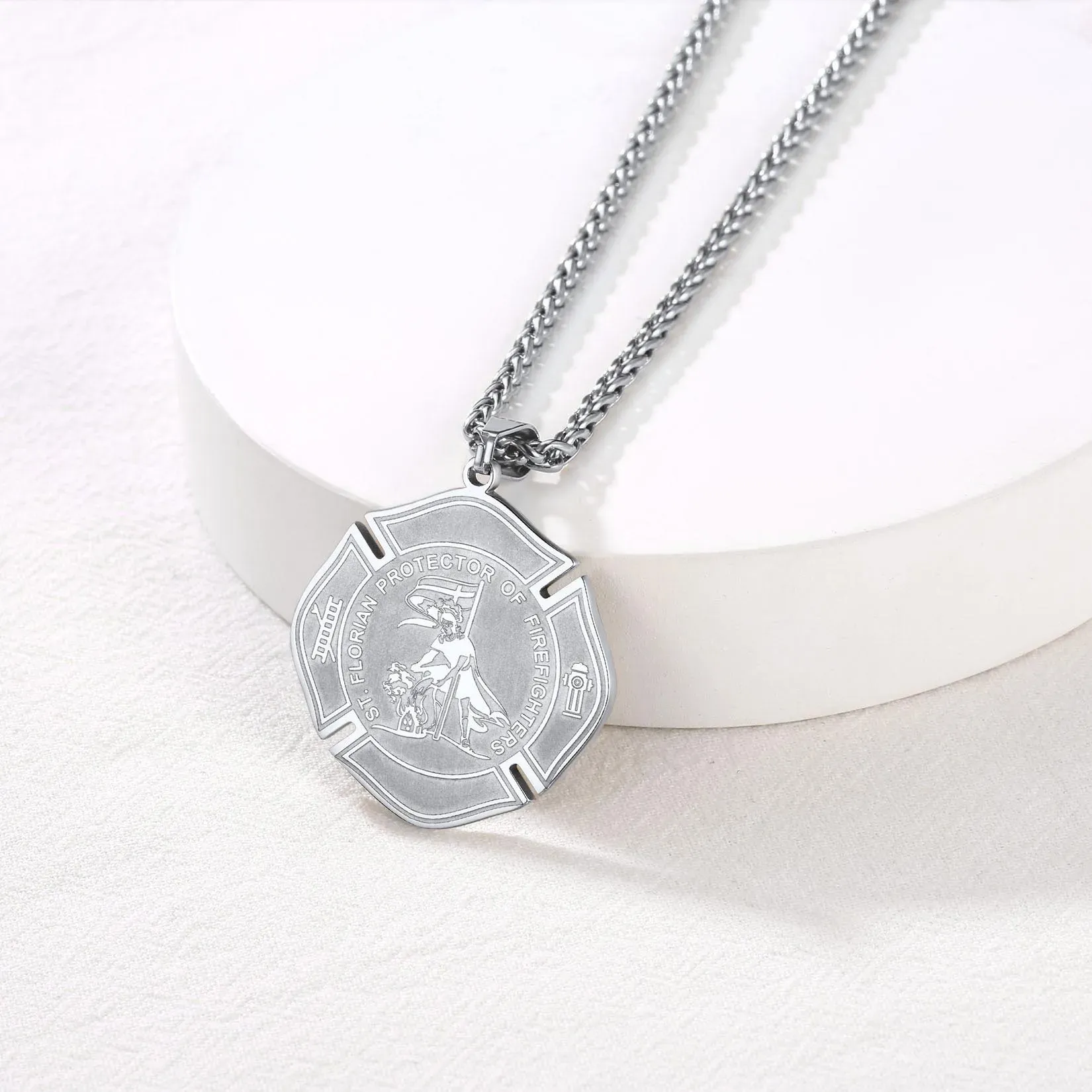 Collier Gravée Saint Florian pour Pompier pour Homme