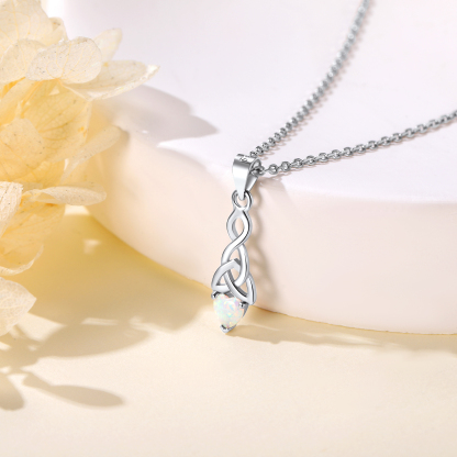 Collier Cœur en Nœud Celtique 