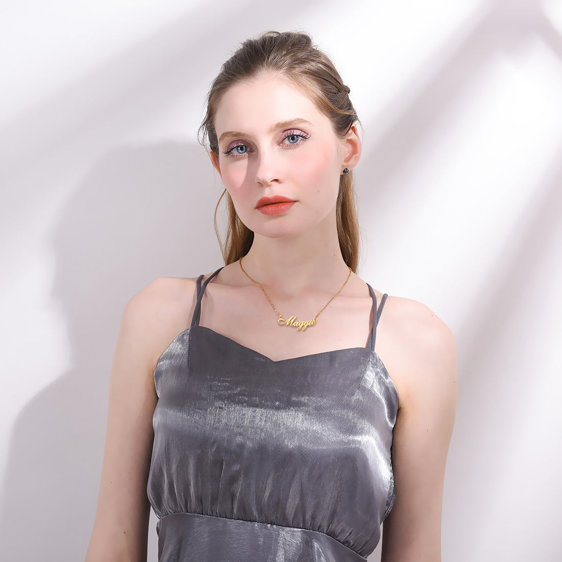 Collier Ras-du-Cou avec 1 à 5 Prénoms