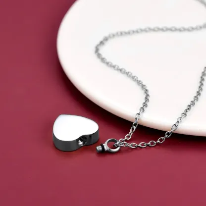 Collier de Crémation en Forme de Cœur Personnalisé Argenté