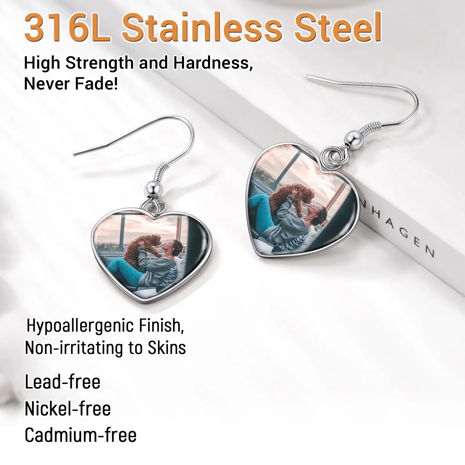 Boucles d'Oreilles Pendantes Coeur Personnalisées avec Photo Détail