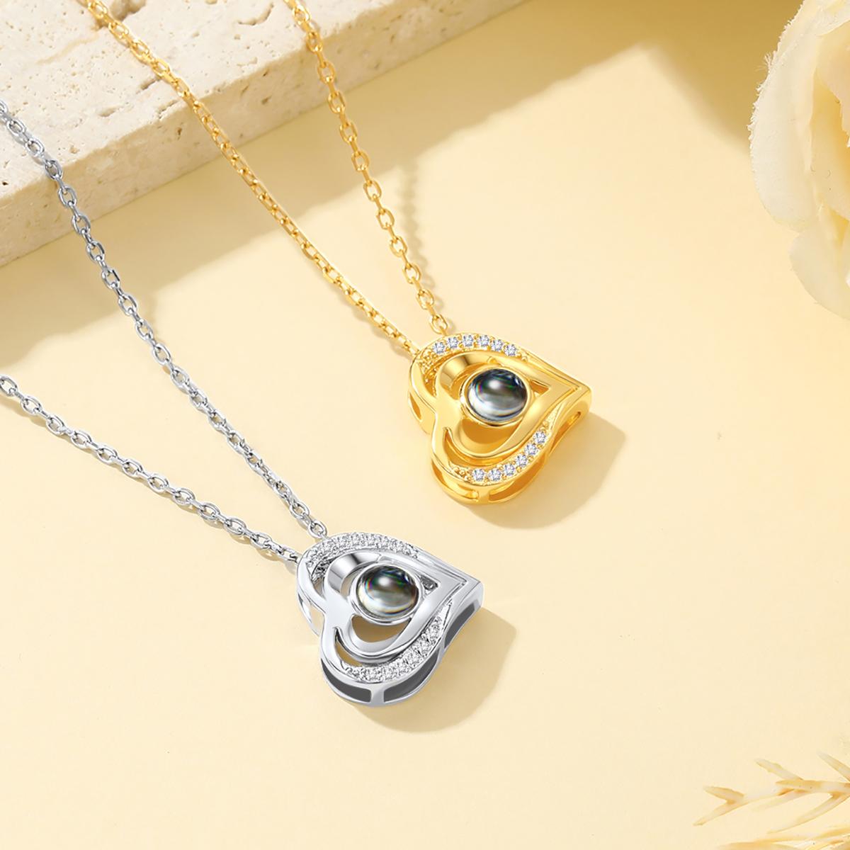 Collier Cœur avec Photo Projetée - Bijou Personnalisé pour Elle 2 Couleurs