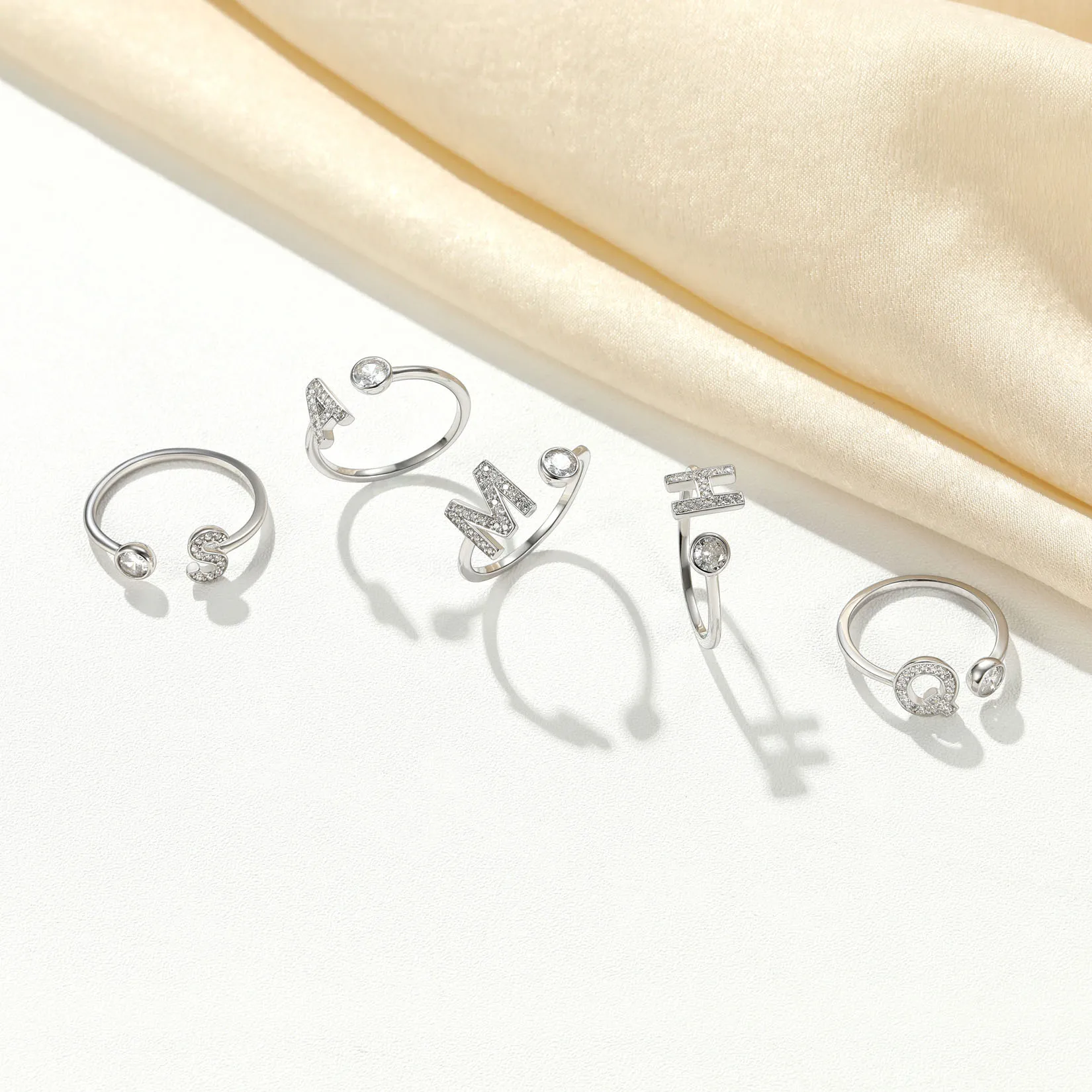  Bagues en Argent Sterling avec Initiales A-Z en Zircon Cubique