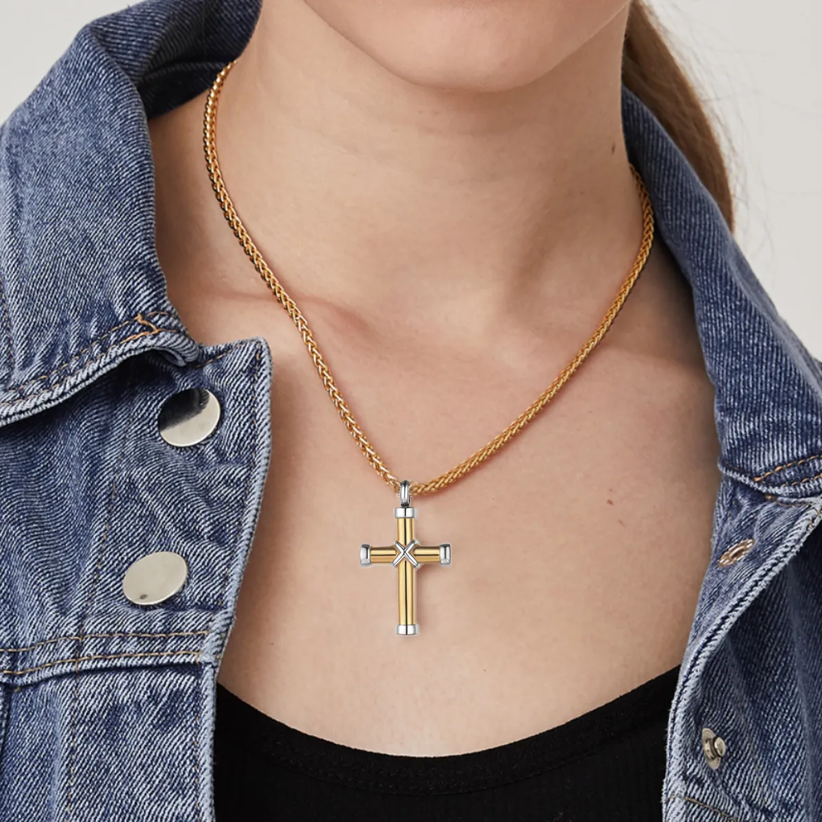 Collier Urne Croix pour Cendres et Pendentif Commémoratif 