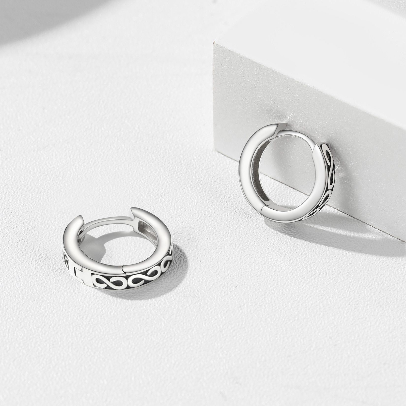  Boucles d'Oreilles Infini Créoles Argenté