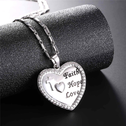 Vente Flash Collier Cœur Faith Hope Love argenté