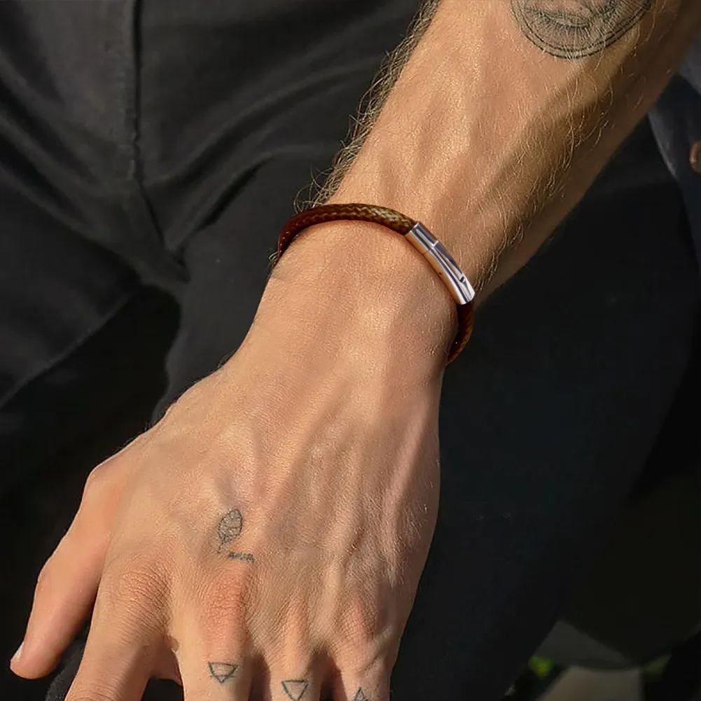 Bracelet en Cuir Tressé Personnalisé avec Fermoir Magnétique Modèle Marron
