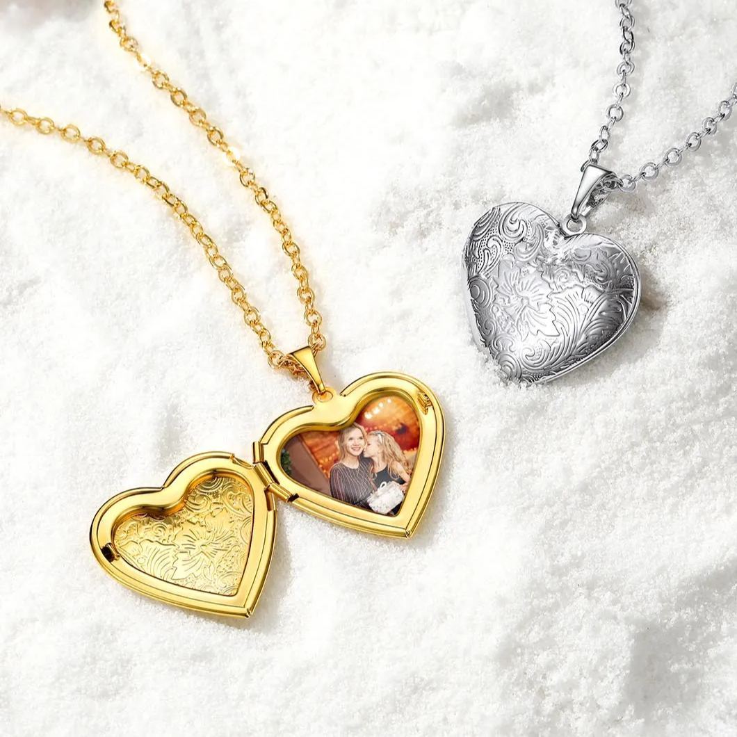 Collier Médaillon Cœur Personnalisé avec Photo et Gravure Scène