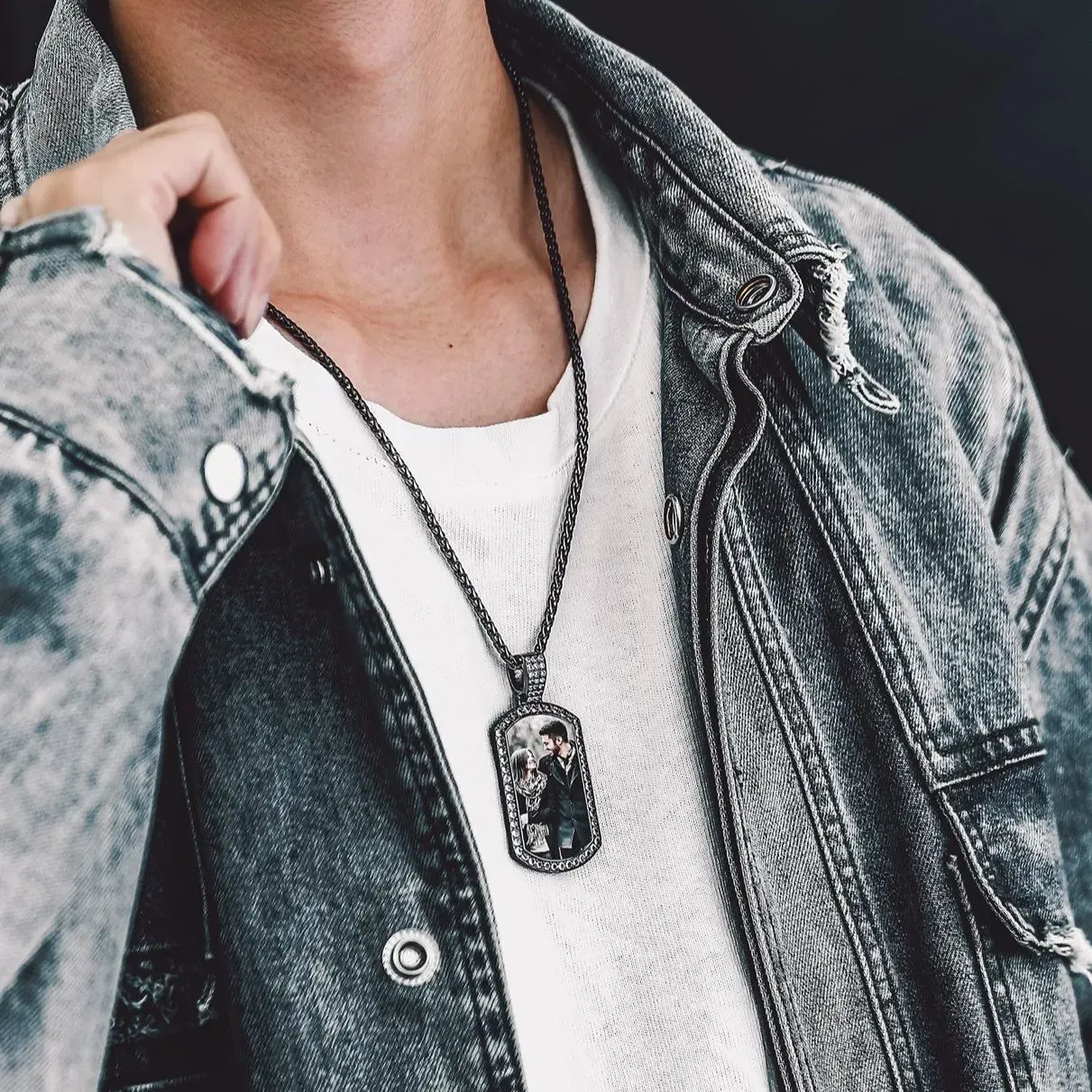 Collier Pendentif Plaque Militaire Personnalisée avec Zirconium