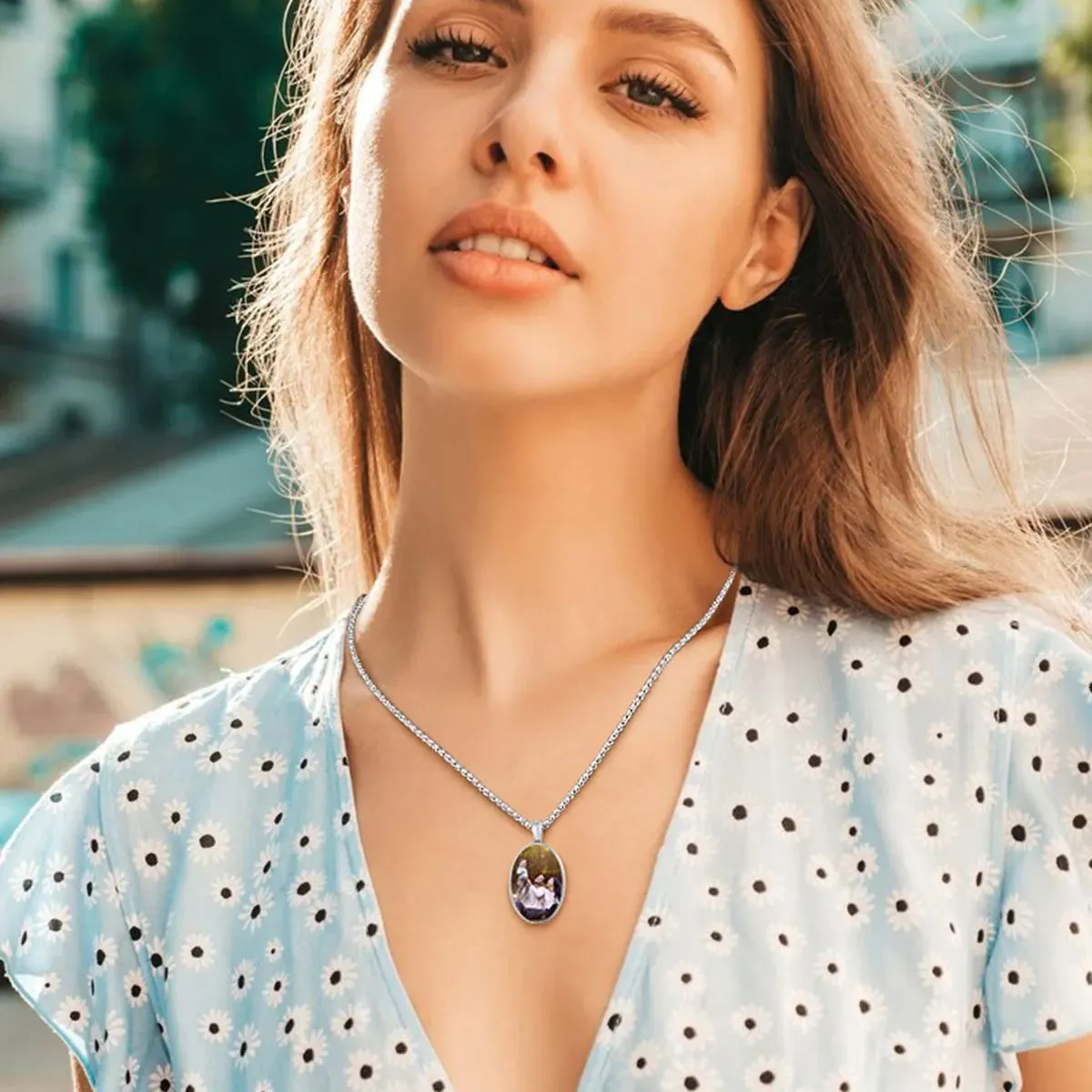 Collier Pendentif Ovale avec Photo Personnalisée 
