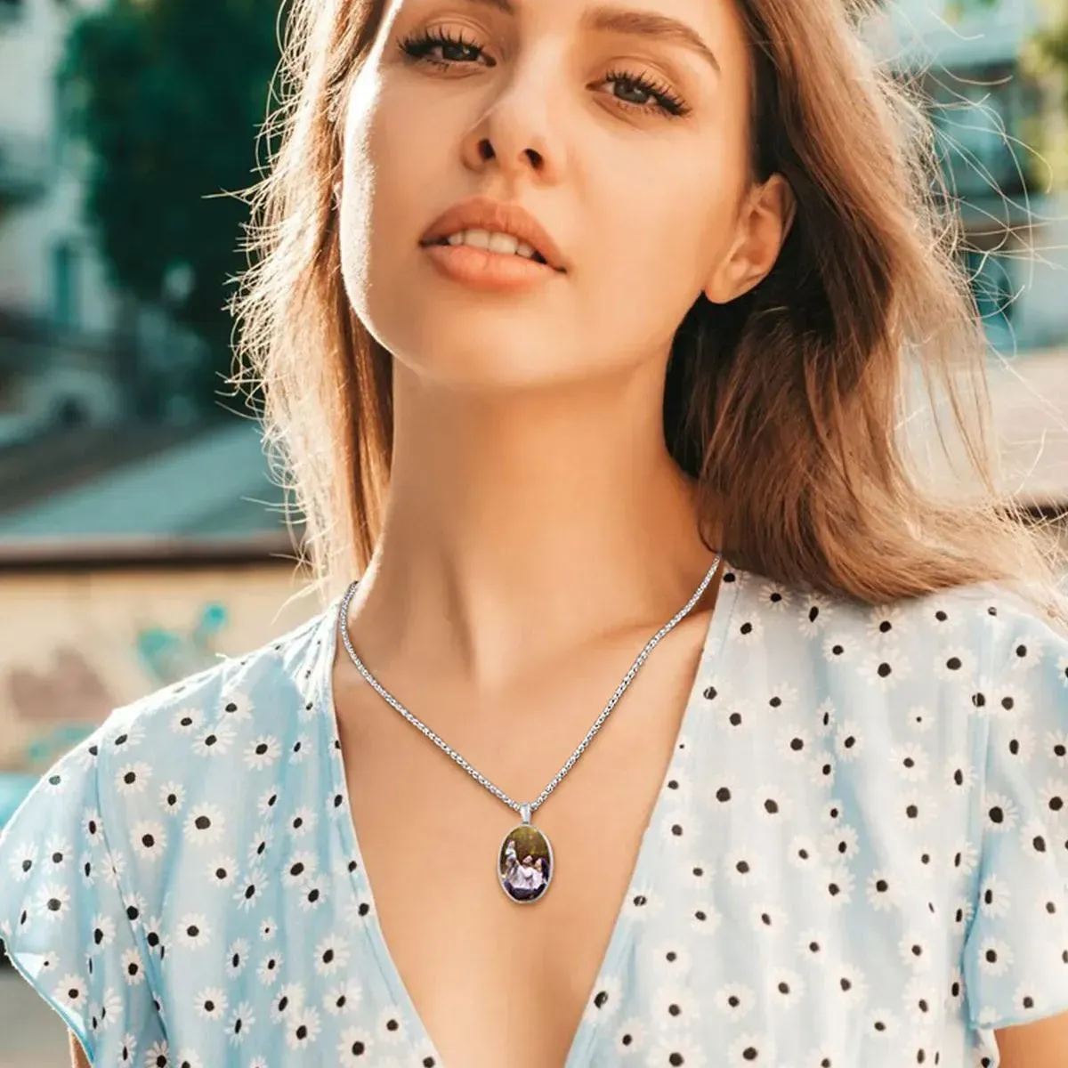 Collier Pendentif Ovale avec Photo Personnalisée 