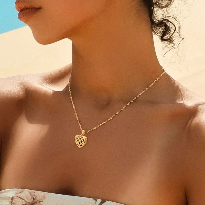Collier Médaillon Cœur Celtique Personnalisé  pour Femme