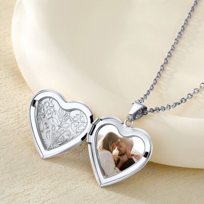 Collier Médaillon Cœur Personnalisé avec Photo