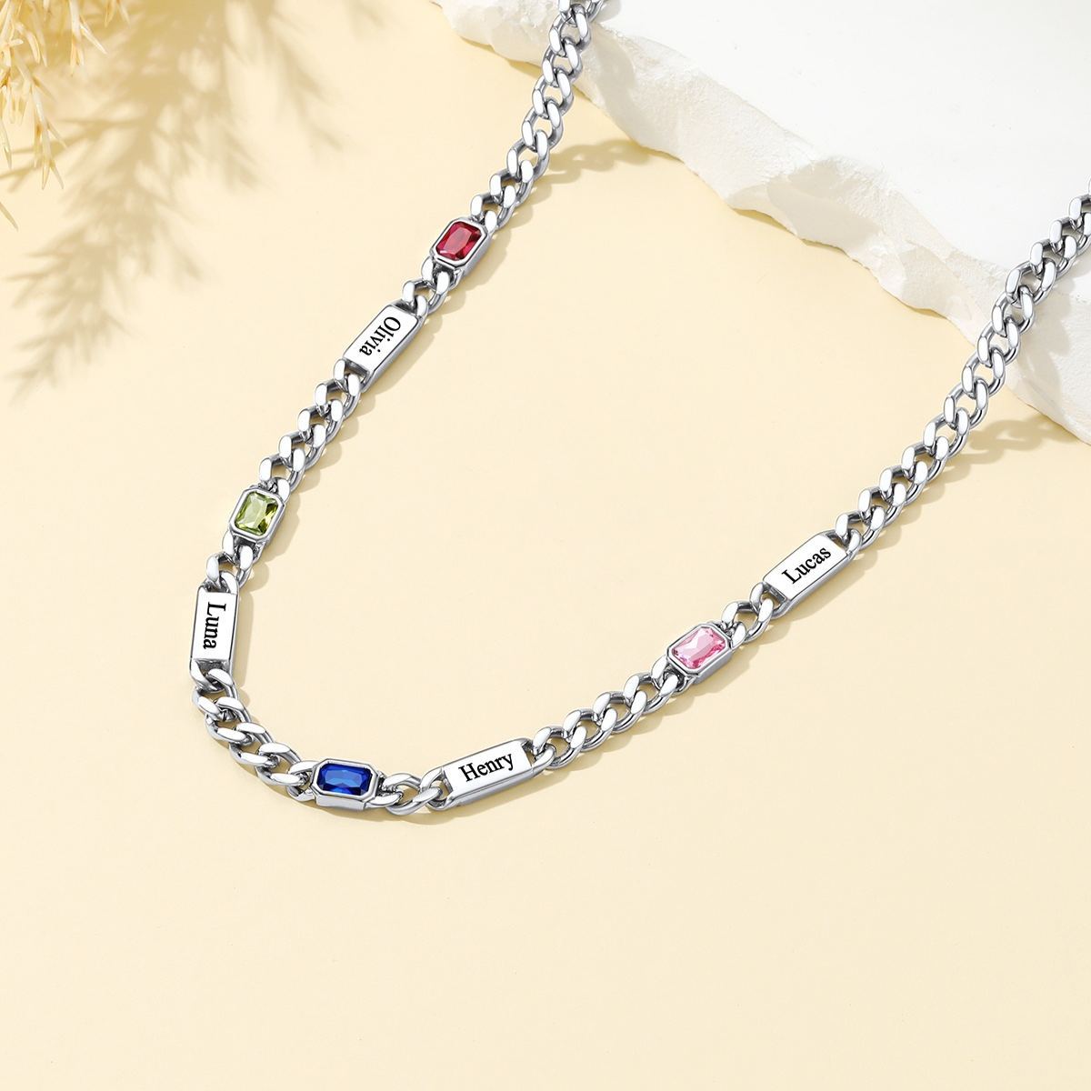 Collier Prénoms Personnalisée avec Pierre de naissance 