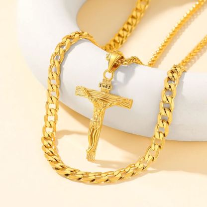 Collier Croix Catholique or