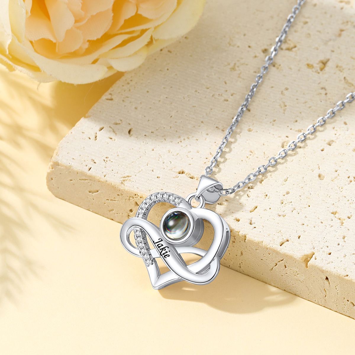 Collier Argenté Cœur à Photo Projetée Personnalisée pour Femme 