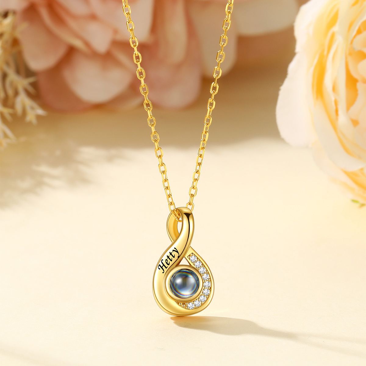 Collier Photo Projetée  Or – Cadeau Personnalisé pour Elle