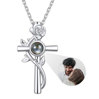 Collier Croix Rose Photo Projetée - Cadeau Personnalisé Argenté