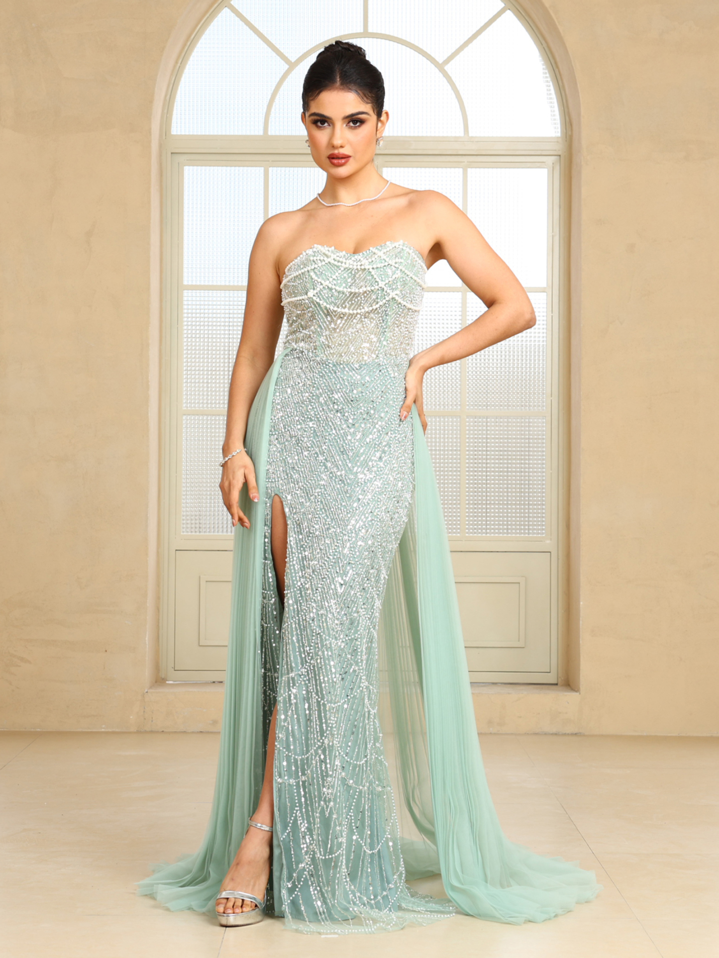 BMbridal Sparkling Strapless Mermaid Gown with High - Slit and Tulle Train: A Showstopper for Special Occasions