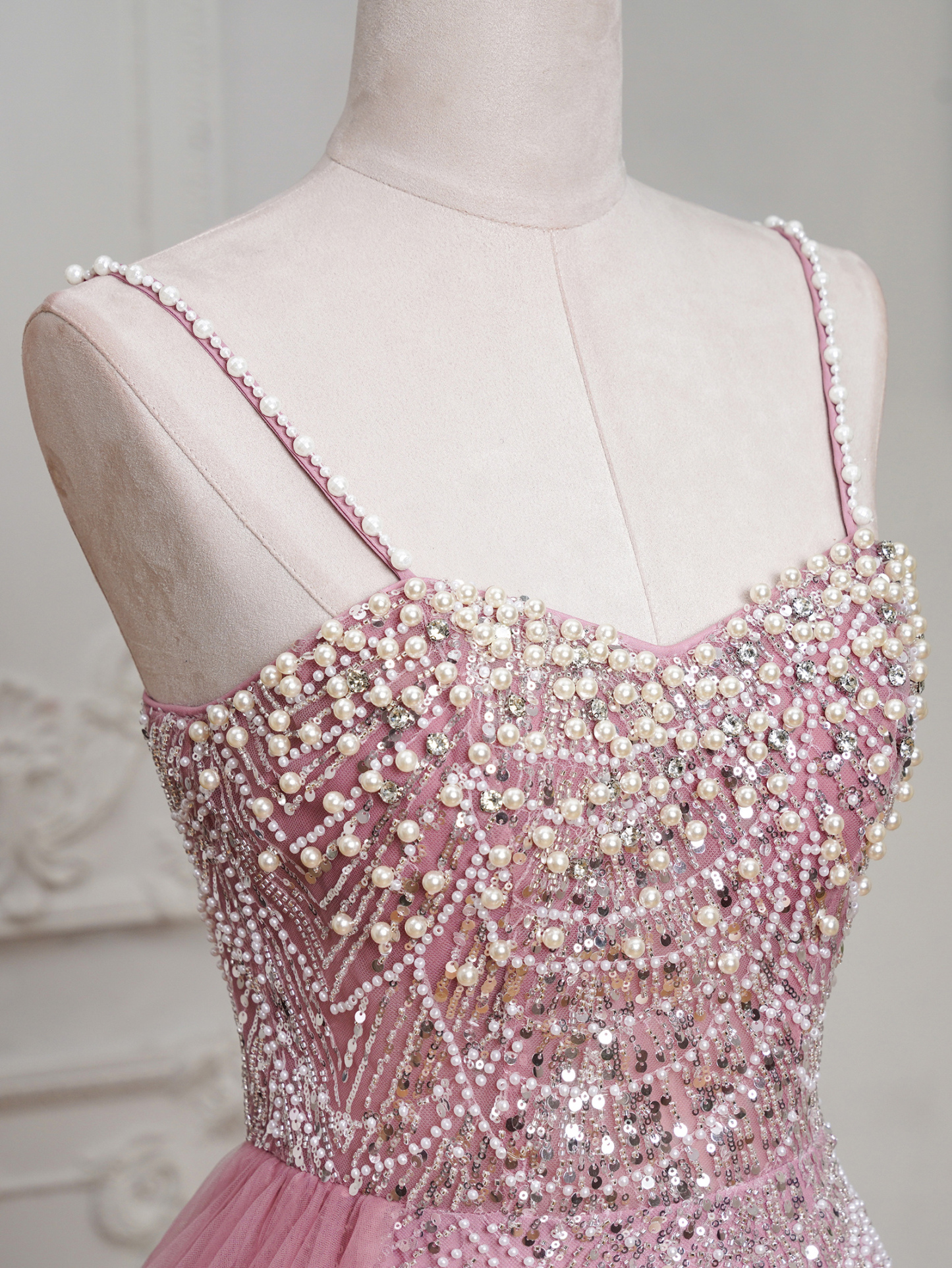 BMbridal Sparkling Strapless Mermaid Gown with High - Slit and Tulle Train: A Showstopper for Special Occasions