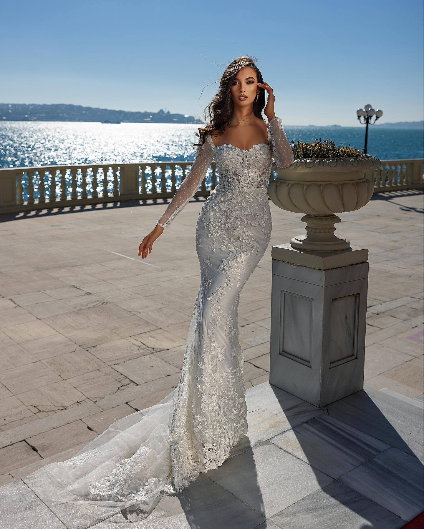 Bmbridal White Long Sleeves Wedding Dress Appliques Mermaid With Detachable Skirt-BMbridal