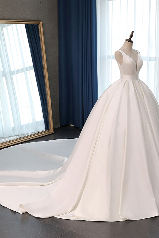 BMbridal Sexy Deep-V-Neck Straps Satin Wedding Dress Ball Gown Ruffles Sleeveless Bridal Gowns Online-BMbridal