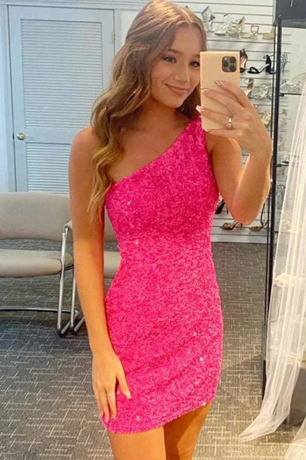 Green Sequins One Shoulder Tight Homecoming Dress