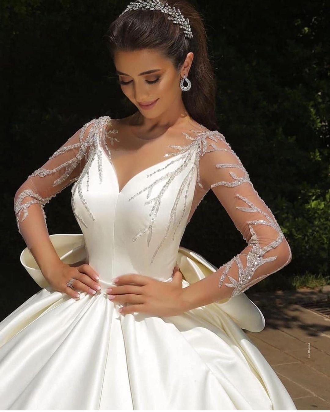 Bmbridal Long Sleeves V-Neck Ball Gown Satin Wedding Dress With Sequins-BMbridal
