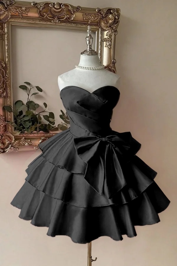 Strapless Sweetheart Sleeveless Short Prom Dress With Pleated