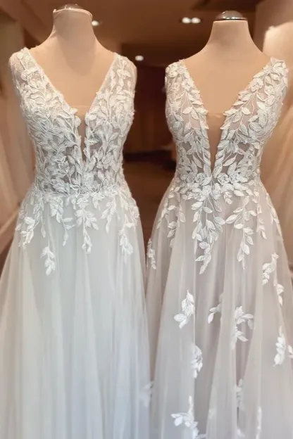 Classy Open Back Ruffles A-Line Sweetheart Wedding Dress with Appliques Lace