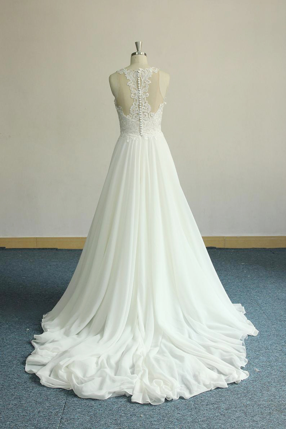 BMbridal Unique White Jewel Sleeveless Wedding Dress Appliques Chiffon Bridal Gowns On Sale