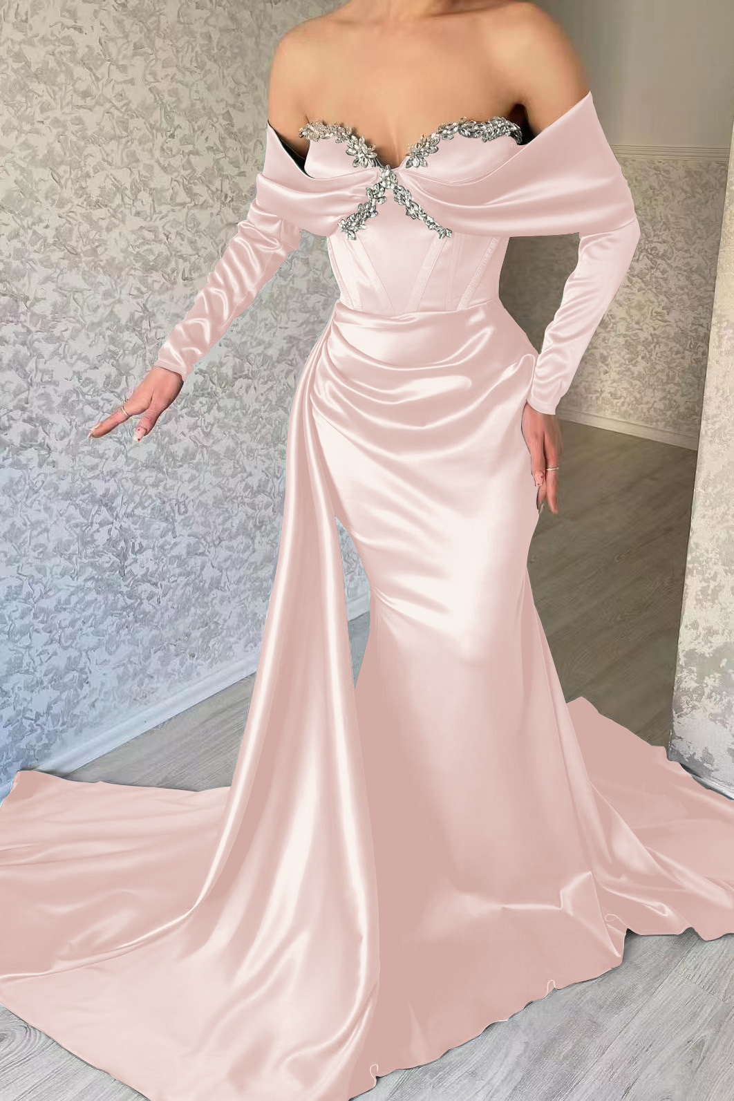Gorgeous Sweetheart Portrait Long Sleeves Mermaid Prom Dress With Rhinstone Ruffles