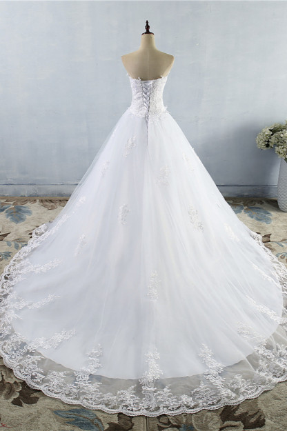 BMbridal Stylish Strapless Sweetheart A-Line Wedding Dress Sleeveless Appliques Bridal Gowns Online