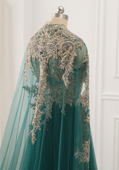 BMbridal Elegant Tulle Jewel Beading Appliques Prom Dresses with Ruffles Online