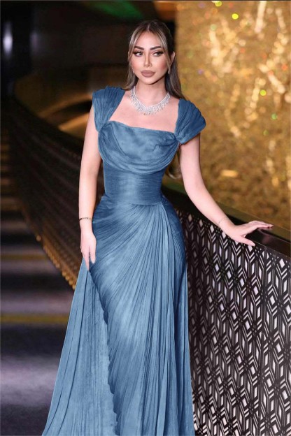 Daffodils Square Neck Sleeveless High Waist Long Pleated Prom Dress With Split