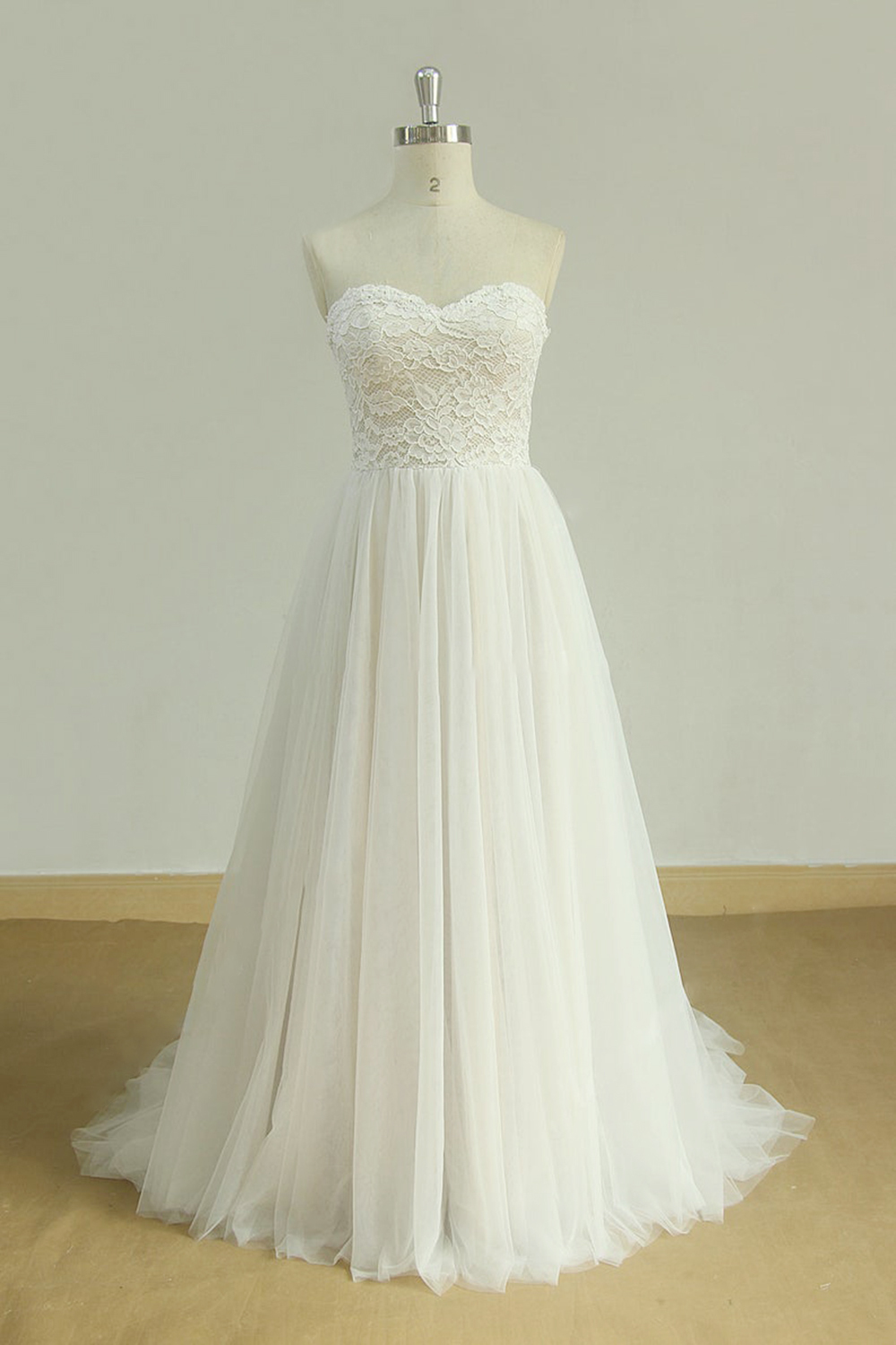 BMbridal Sexy Sweetheart White Tulle Wedding Dress Lace A-line Ruffles Bridal Gowns On Sale