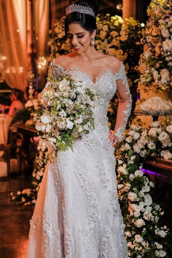 Elegant Long Sleeves Mermaid Off-the-Shoulder Wedding Dress with Appliques Lace