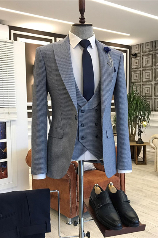 Chic Blue Peaked Lapel Three Pieces Men Suits For Prom-BMbridal