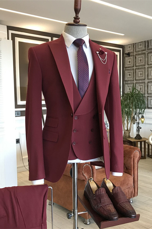Stylish Burgundy Peaked Lapel Three Pieces Prom Suits-BMbridal